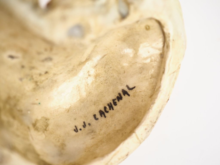 Van ROZEN pour LACHENAL. "Chat". Sujet en céramique signé. (Restaurati