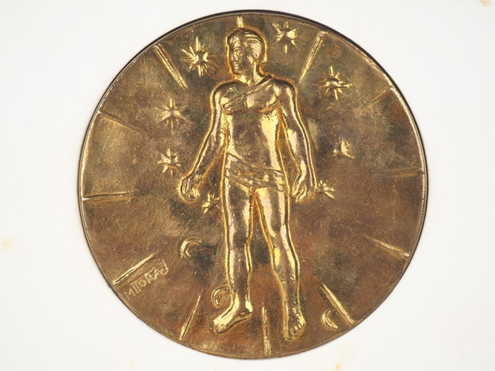 IGOR MITORAJ. "Articulations". Médaille en bronze signée et numérotée 