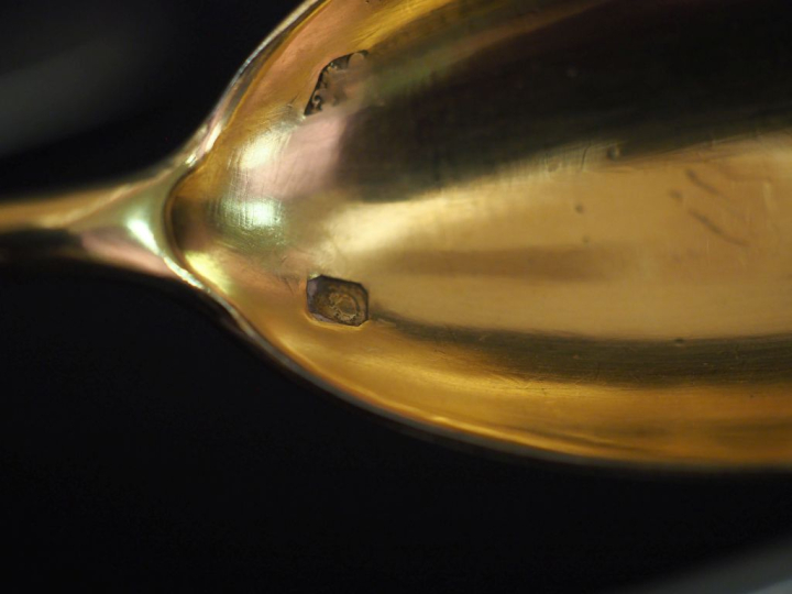 Suite de six cuillères à œuf en argent ou vermeil 925, poinçon Minerve