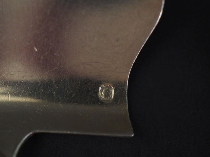 Nécessaire à douceur en argent 925, poinçon Minerve, modèle à double c