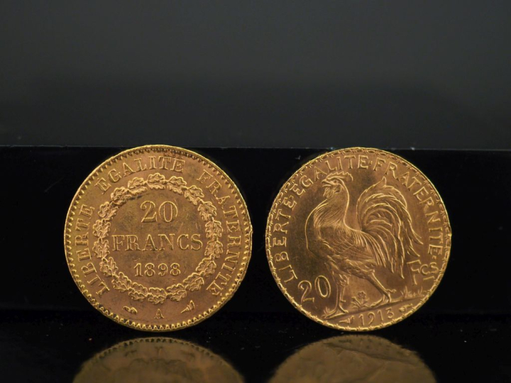 Deux pièces de 20 Francs or, 1898-A et 1913. FRAIS ACHETEURS 10%HT.   