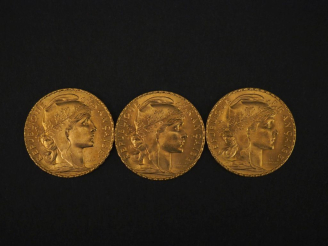 Vente aux enchères Trois pièces de 20 Francs or, 1914. FRAIS ACHETEURS 10% HT.   