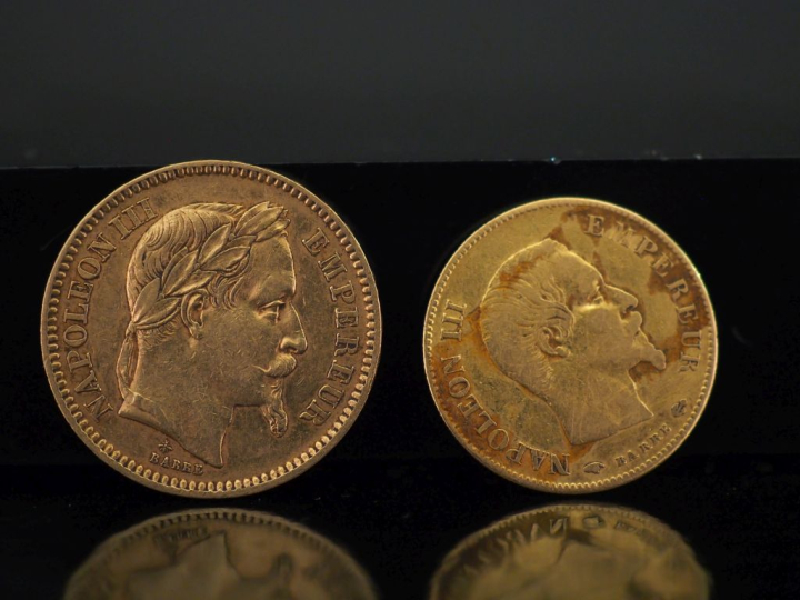 Ensemble comprenant :  - une pièce de 20 Francs or, 1866-A - une pièce
