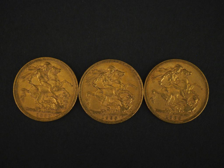 Trois souverains or 1888, 1889 et 1895. FRAIS ACHETEURS 10% HT.   