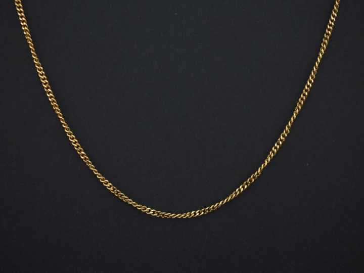 Chaine en or jaune 750, maille gourmette.  Long. 46 cm Poids. 5,58 g  