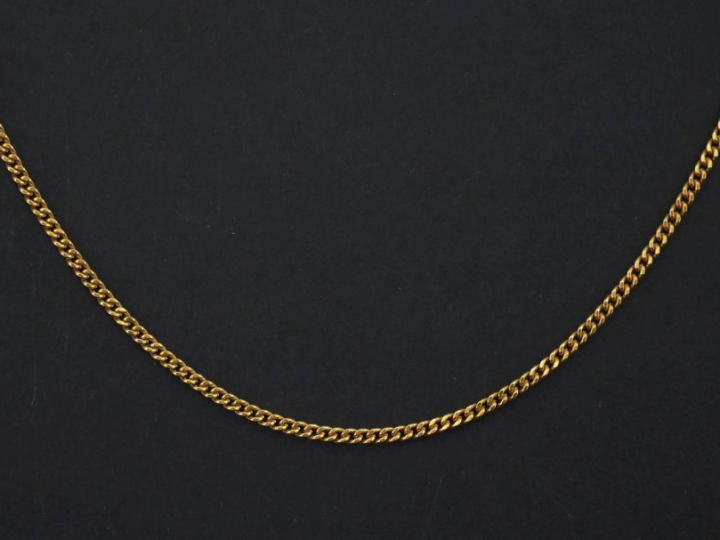 Chaine en or jaune 750, maille gourmette.  Long. 45,7 cm Poids. 3,76 g