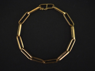 Vente aux enchères Bracelet souple en or jaune 585, maille forçat ovale.  Long. 21,5 cm P