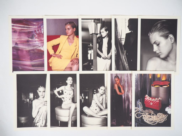CHANEL, Boutique Porte-folio comprenant 25 planches photographiés par 