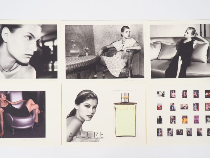 CHANEL, Boutique Porte-folio comprenant 25 planches photographiés par 