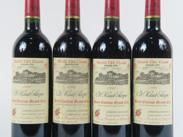 4 BOUTEILLES CHÂTEAU HAUT SARPE GC ST EMILION - 1997