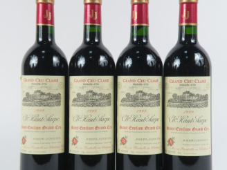 Vente aux enchères 4 BOUTEILLES CHÂTEAU HAUT SARPE GC ST EMILION - 1999