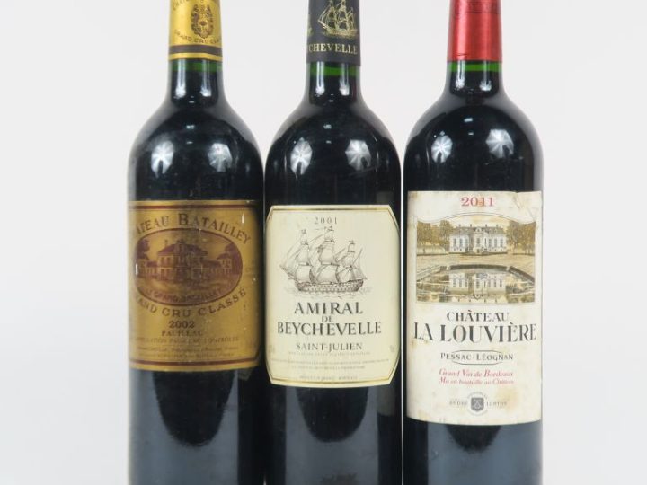 3 BOUTEILLES : 1 CHÂTEAU BATAILLEY GCC PAUILLAC 2002 - 1 CHÂTEAU LA LO