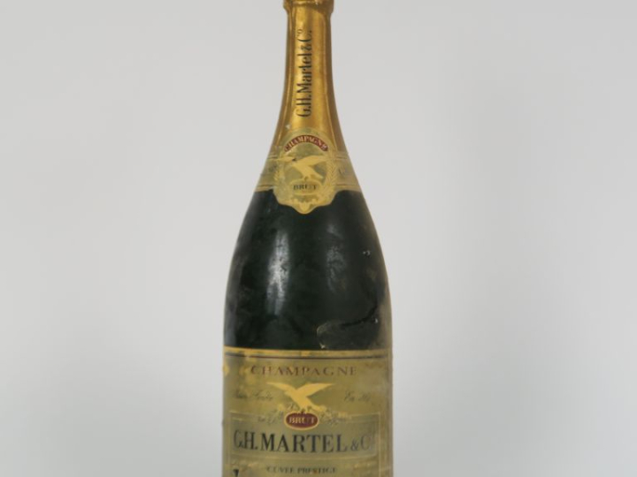 1 MAGNUM CHAMPAGNE C.H. MARTELL 'CUVÉE PRESTIGE' - BLS