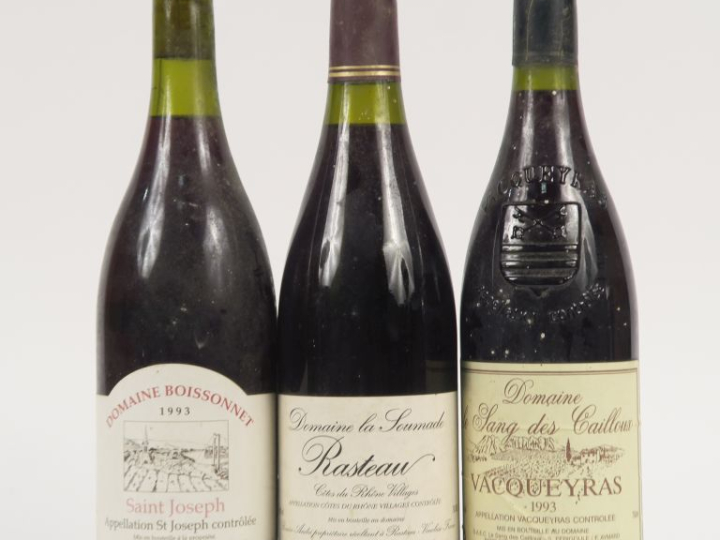 3 BOUTEILLES : 1 RASTEAU DOMAINE LA SOUMADE 1994 - 1 VACQUEYRAS DOMAIN