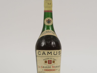 Vente aux enchères 1 BOUTEILLE COGNAC CAMUS LA GRANDE MARQUE 'CELEBRATION'