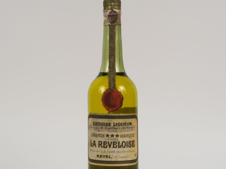 1 VIEILLE BOUTEILLE EXQUISE LIQUEUR LA REVELOISE