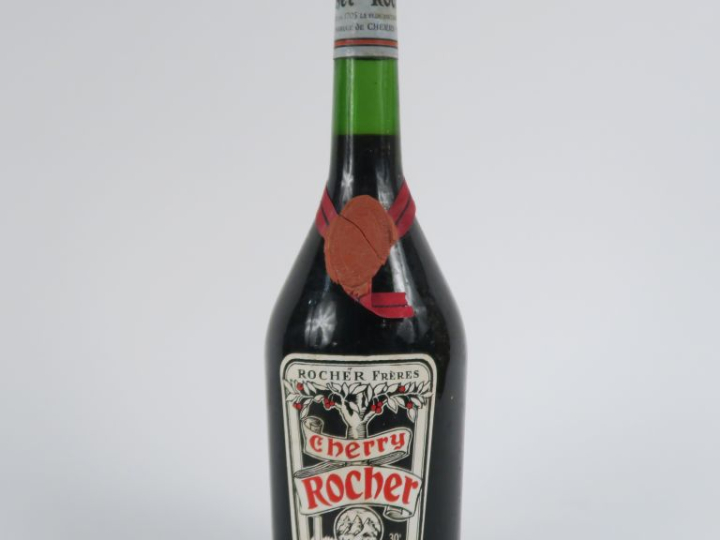 1 BOUTEILLE CHERRY ROCHER