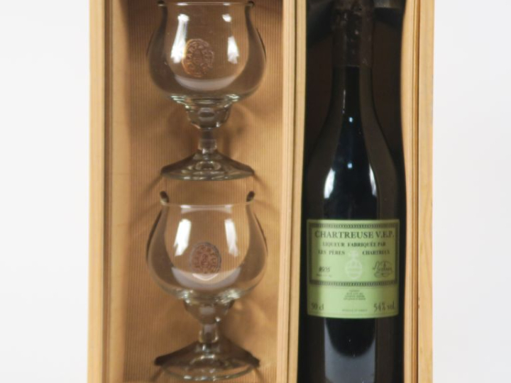 1 COFFRET CHARTREUSE VERTE V.E.P. - MISE : 2009