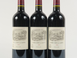 Vente aux enchères 3 BOUTEILLES CARRUADES DE LAFITE PAUILLAC - 2005 - ETLA
