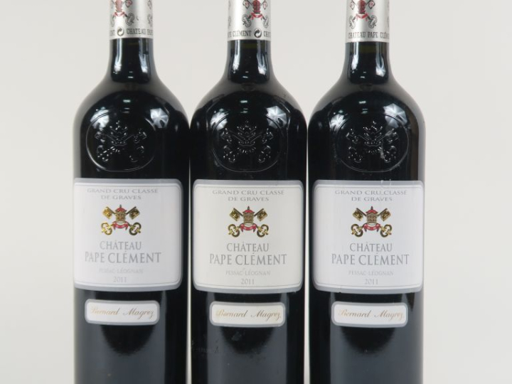 3 BOUTEILLES CHÂTEAU PAPE CLÉMENT GCC GRAVES - 2011