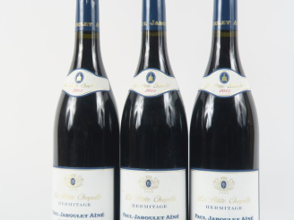 Vente aux enchères 3 BOUTEILLES HERMITAGE 'LA PETITE CHAPELLE' PAUL JABOULET AINÉ - 2011