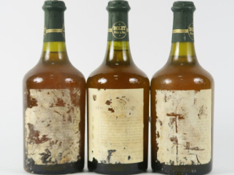 Vente aux enchères 3 BOUTEILLES VIN JAUNE D'ARBOIS ROLET PÈRE   FILS - 1 de 1985/2 de 198