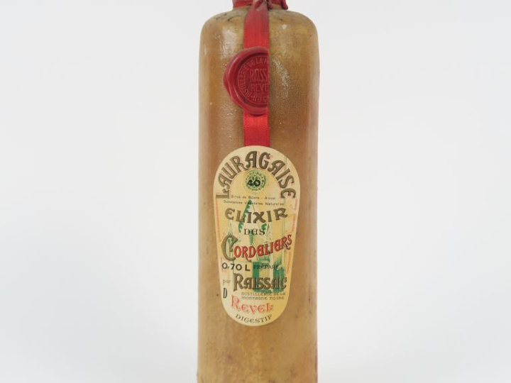 1 VIEILLE BOUTEILLE LAURAGAISE ELIXIR DES CORDELIERS RAISSAC