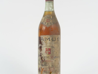 Vente aux enchères 1 VIEILLE BOUTEILLE CAMUS 'LA GRANDE MARQUE' *** - BS/EA