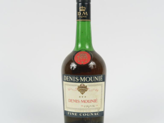 Vente aux enchères 1 BOUTEILLE COGNAC DENIS MOUNIE ***