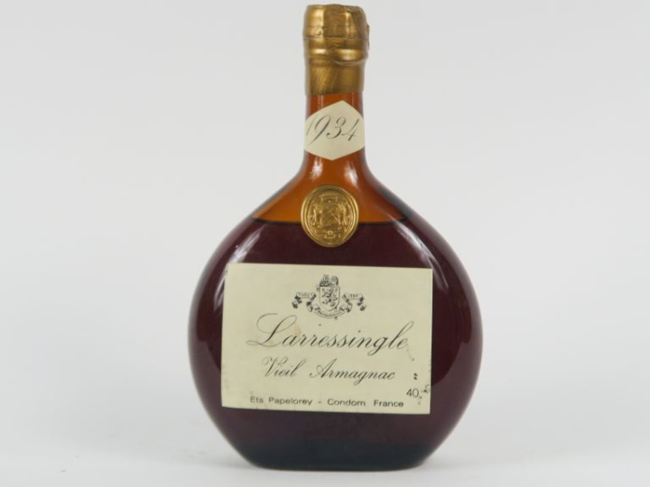 1 BOUTEILLE ARMAGNAC LARRESSINGLE - 1934