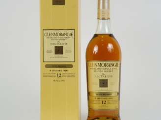 Vente aux enchères 1 BOUTEILLE GLENMORANGIE 'THE NECTAR D'OR' 12 ANS - 46° - COFFRET
