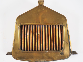Vente aux enchères Radiateur automobile. Compagnie des refroidisseurs Monobloc n° 1152. D