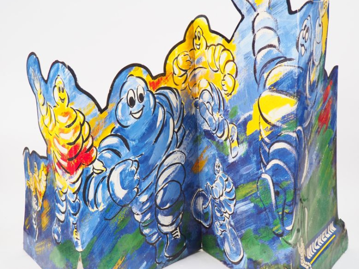 MICHELIN. Lot de deux éléments publicitaires en carton. Dim.153 x 93 c