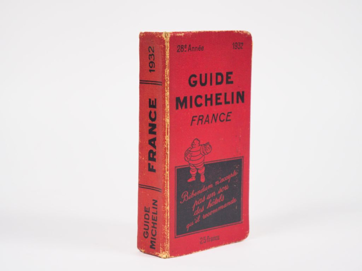 MICHELIN.  Guide rouge 1932. (accidents et frottements).