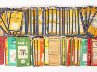 Vente aux enchères MICHELIN. Lot important de cartes routières anciennes. (état d'usage)