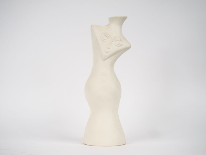 FLICKINGER.  Vase bouteille en céramique à décor polychrome et en lége