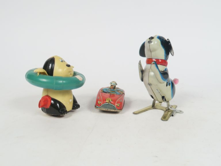 Lot de 3 jouets en état d'usage, jouets mécaniques des années 60 :  - 