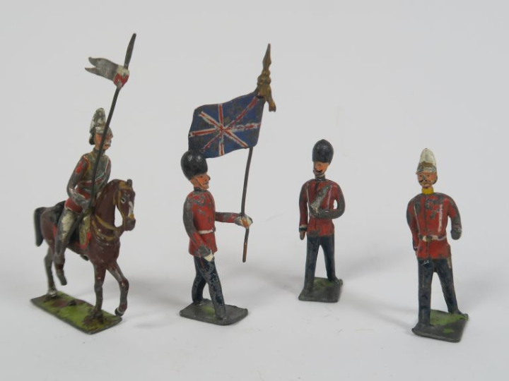 Lot de soldats en plomb anciens circa 1900, état d’usage avec accident
