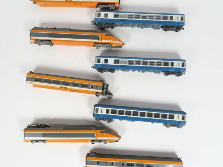 	Lot de matériel roulant en H0 de marque Jouef : autorail 3 éléments B