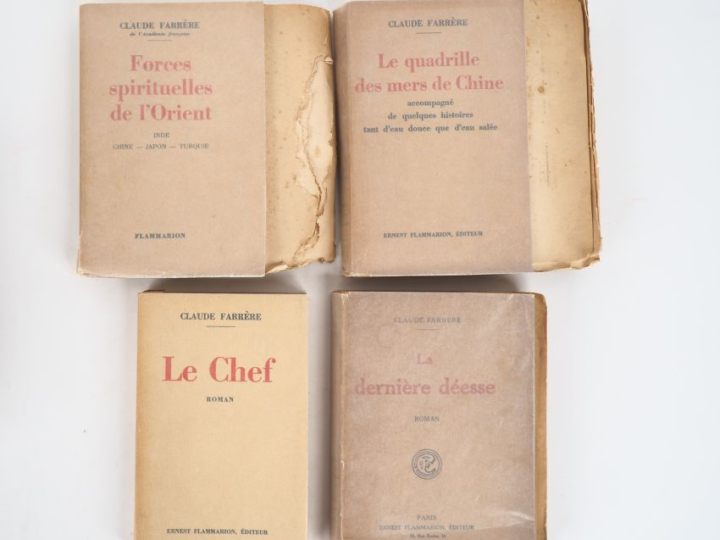 FARRÈRE (Claude). ENSEMBLE DE 12 OUVRAGES DONT 9 EN ÉDITION ORIGINALE.