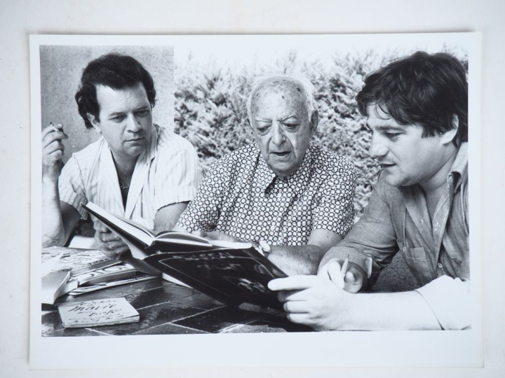 BRASSAÏ. JOVER (Amado). ENSEMBLE DE 5 PHOTOGRAPHIES. 6 photographies e