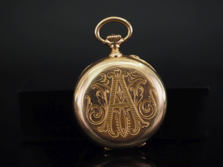 VACHERON CONSTANTIN, (attribuée à) Montre de col en or jaune 740.  Cad