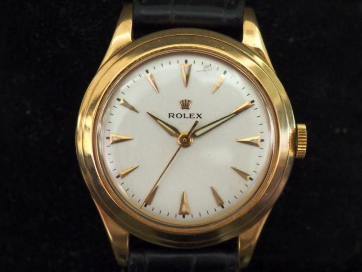 ROLEX « Boîte Française » No. 9116 Montre bracelet en or jaune 18k (75