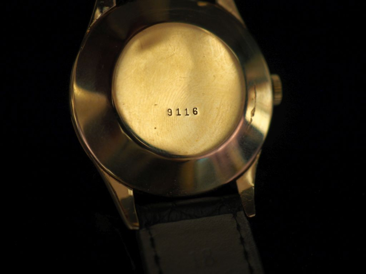 ROLEX « Boîte Française » No. 9116 Montre bracelet en or jaune 18k (75
