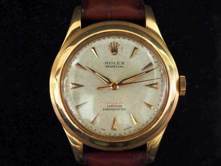 ROLEX « Boîte Française » No. 9186 Montre bracelet en or jaune 18k (75