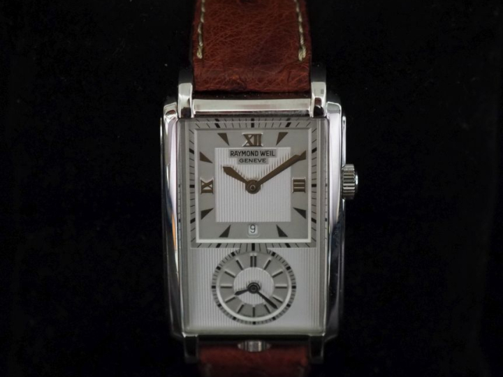 RAYMOND WEIL,  Montre bracelet en acier, modèle Jubilee 1997. Boitier 