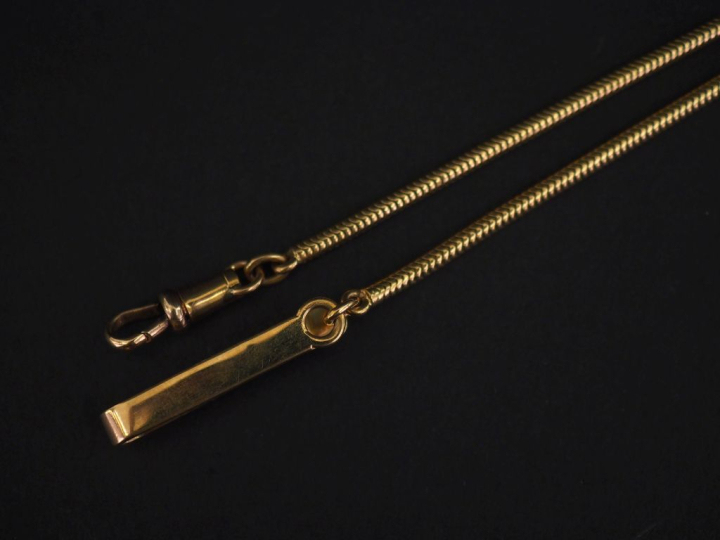 Giletière en or jaune 750, maille dite "tubogaz". Long. 42 cm Poids. 2