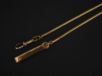 Vente aux enchères Giletière en or jaune 750, maille dite "tubogaz". Long. 42 cm Poids. 2