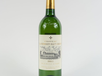 Vente aux enchères 1 BOUTEILLE CHÂTEAU LA MISSION HAUT BRION BLANC CC GRAVES - 2011