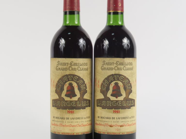 2 BOUTEILLES CHÂTEAU L'ANGELUS GCC ST EMILION - 1981 - BG/1 ELA